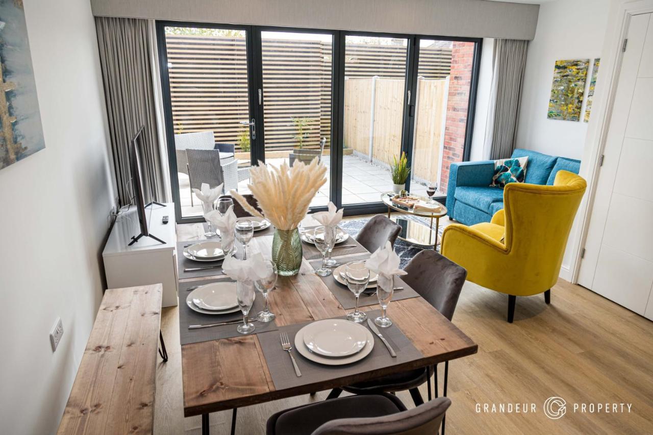 Denmark House By Grandeur Property Villa พูล ภายนอก รูปภาพ