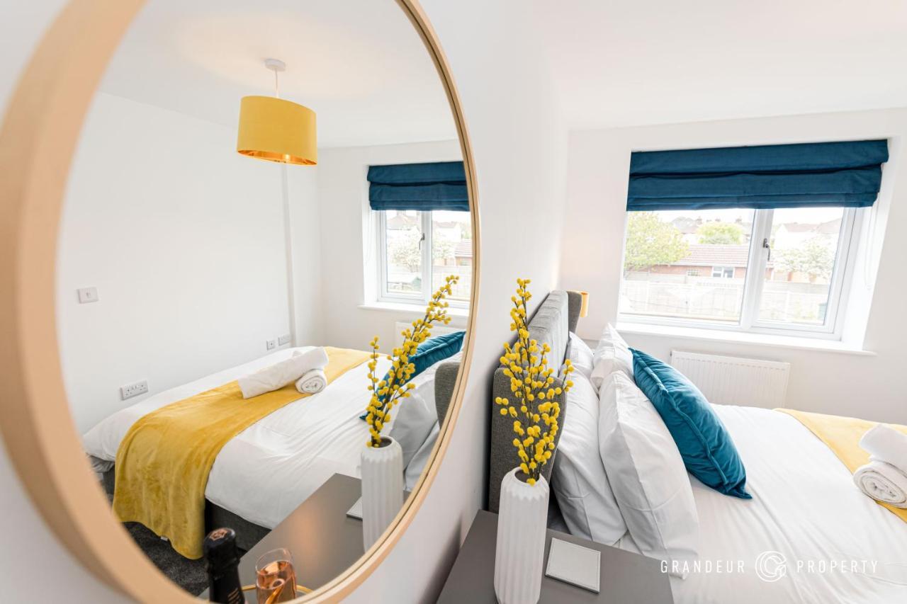 Denmark House By Grandeur Property Villa พูล ภายนอก รูปภาพ